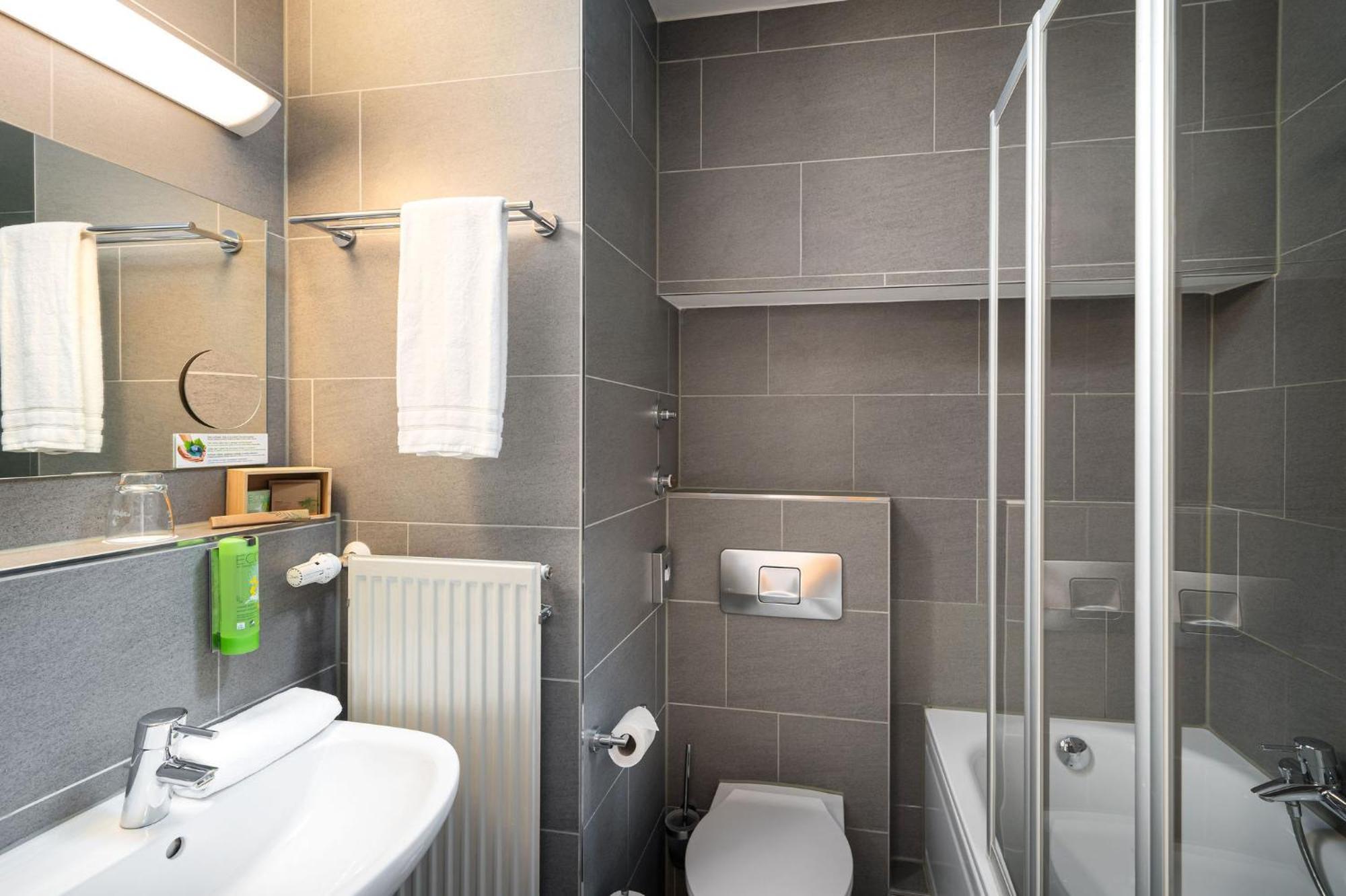 Mainhaus Stadthotel Frankfurt Francfort-sur-le-Main Extérieur photo